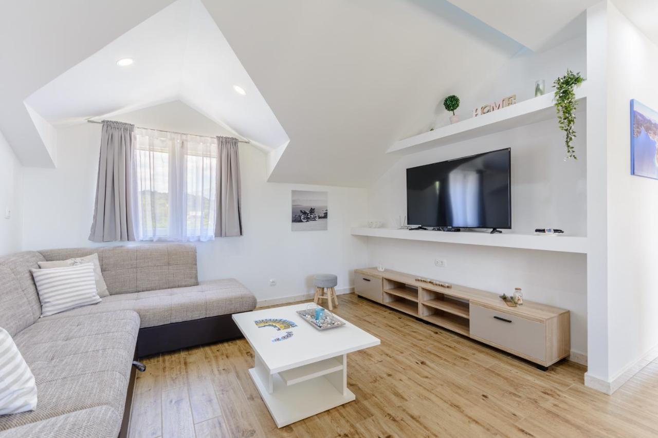 Apartment Darka 1 수마르틴 외부 사진